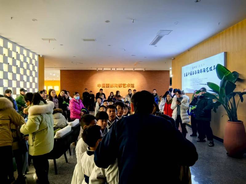 井冈山市培训讲座公司如何赋能文旅产业：定制化培训助力产业人才升级